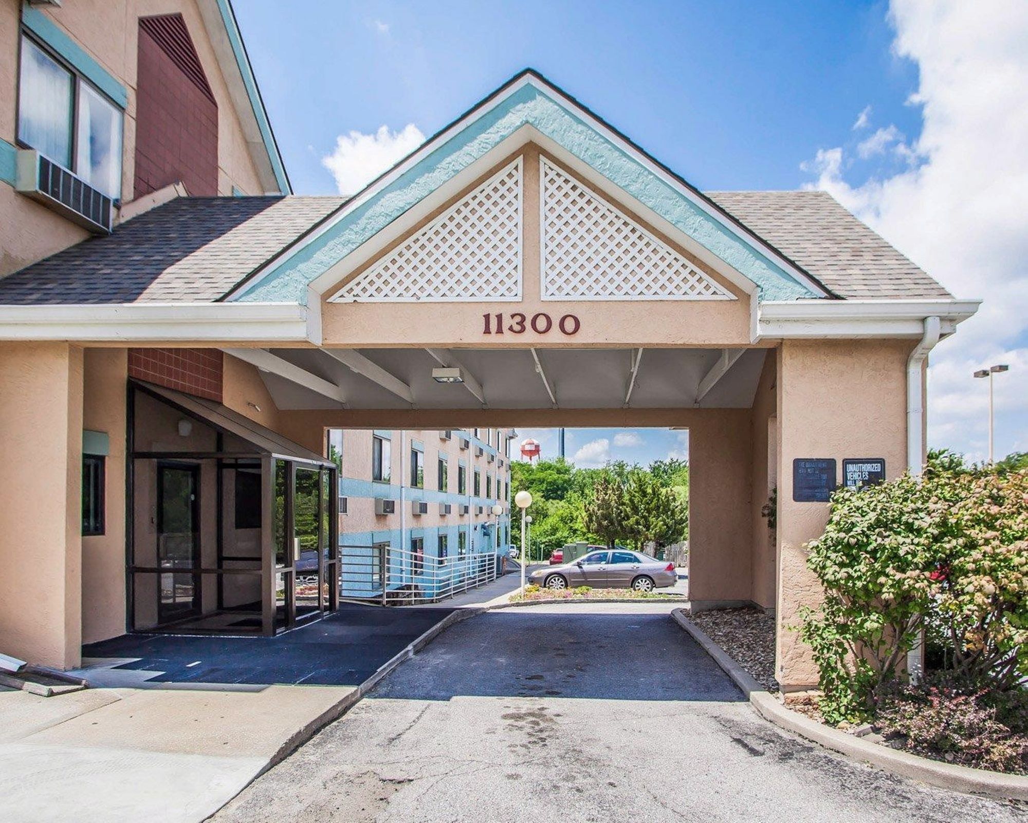 Kci Lodge Kansas City Exterior photo